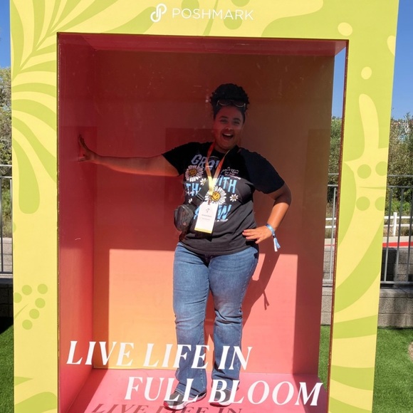 Meet Your Posher, @goodvibesmarket - Picture 6 of 14